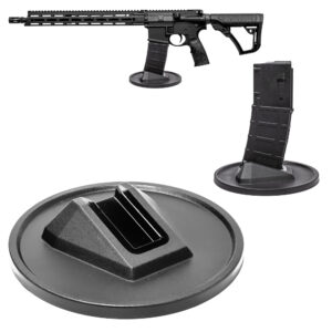 AR-15 rifle and pistol display stand holding a Magpul magazine.