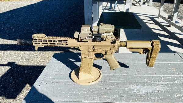 ar 15 with guncreed stand scaled