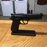 customer-handgun-gun-stand-black