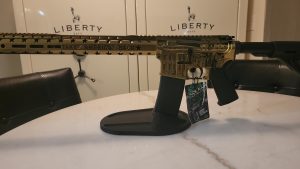 customer-ar15-gun-stand-large