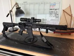 customer-ar15-rifle-on-desktop