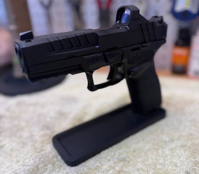 handgun-being-displayed