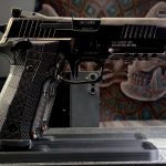 handgun-stand